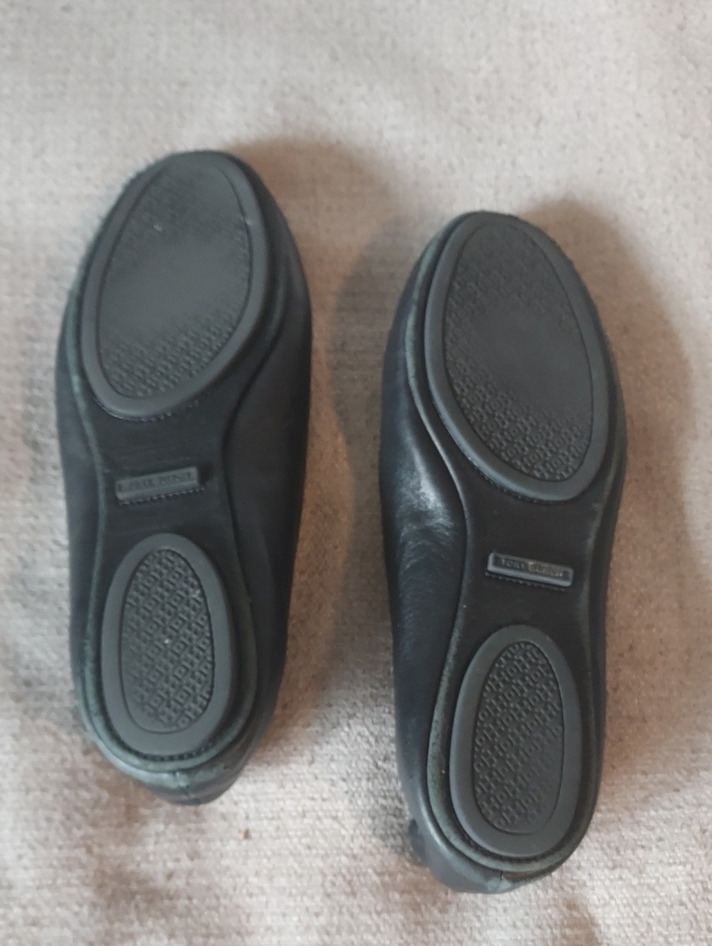 Tory Burch Black Leather  Round-Toe Ballet Flats Sz-8 - Picture 4 of 8